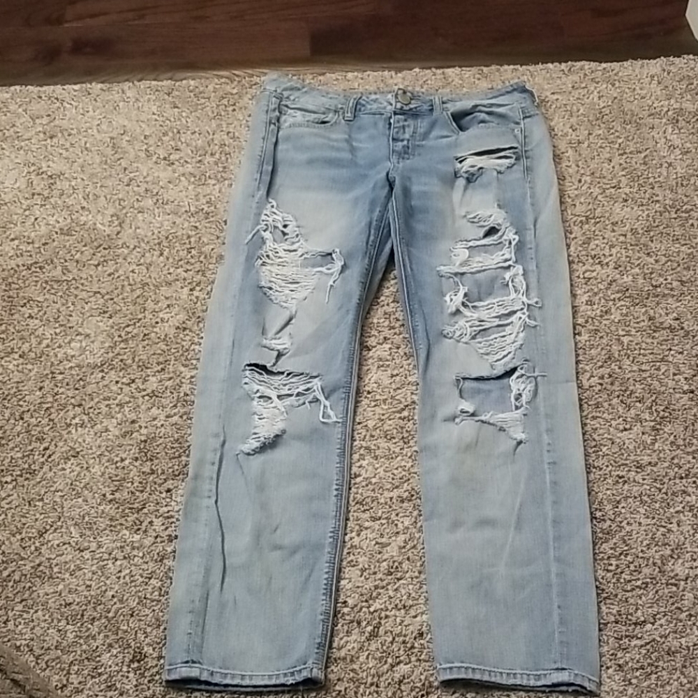 AE boyfriend Jean's w/button fly